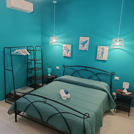 Giulia Проживання в сім'ї